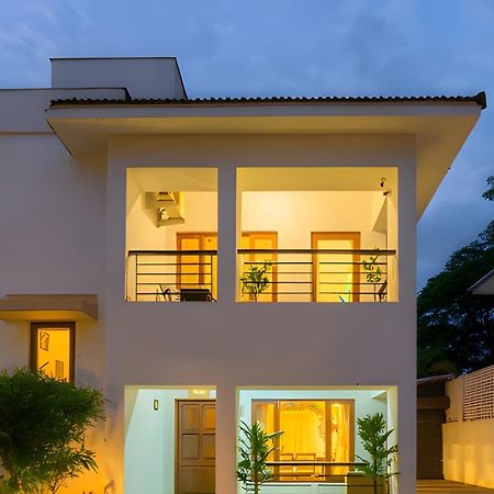 Eko Stay - Solace Villa I Charming Villa Close To Candolim Beach Exteriör bild