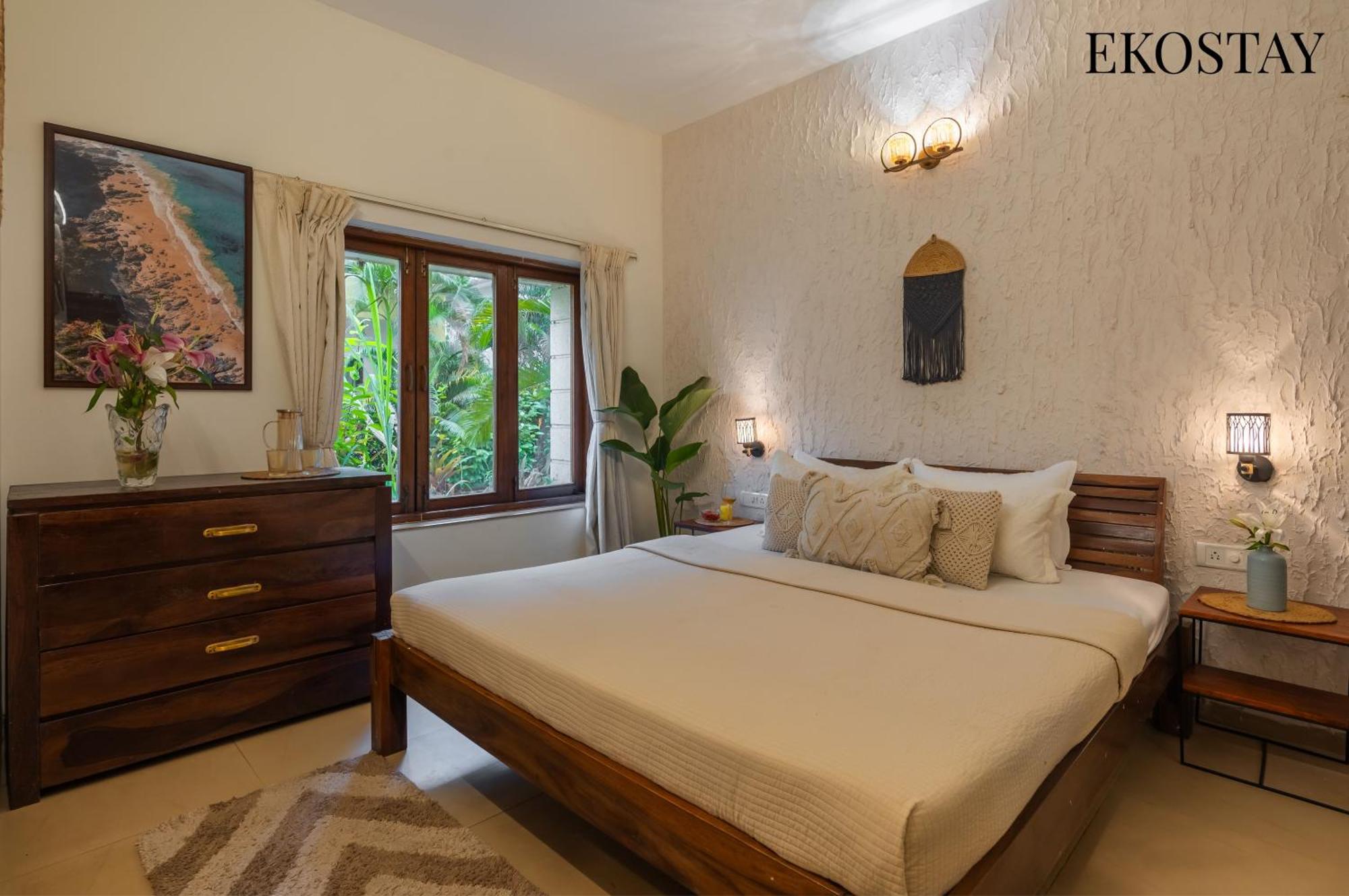 Eko Stay - Solace Villa I Charming Villa Close To Candolim Beach Exteriör bild